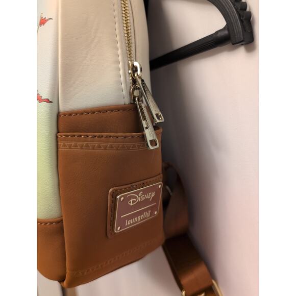 Kuzcotopia Disney loungefly NWT backpack side and inner Pockets Rare! - Picture 3 of 9